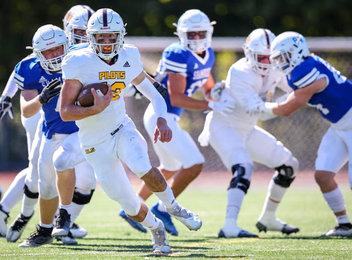 Photo by Mario Nowak